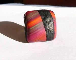 la petite bague assortie