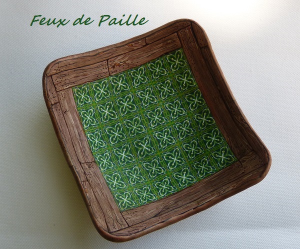 vide poche canne verte et bois.JPG vide poche canne verte et bois.JPG