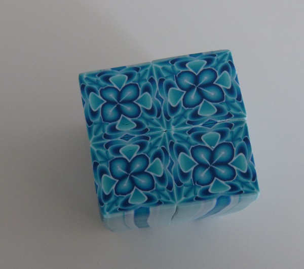 cane bleue 3.JPG cane bleue 3.JPG